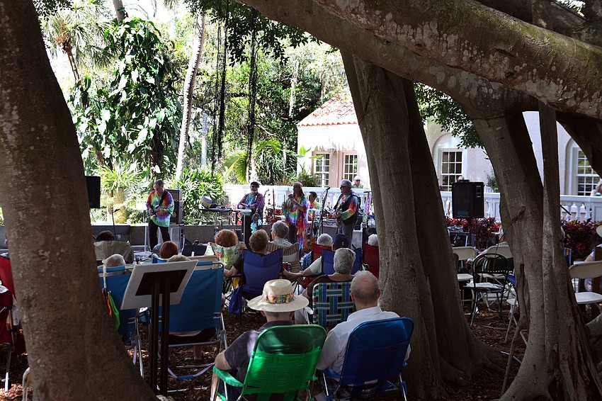 Yesterdayze performs for the crowd at Marie Selby Botanical Gardens Sunday, Oct. 7.
