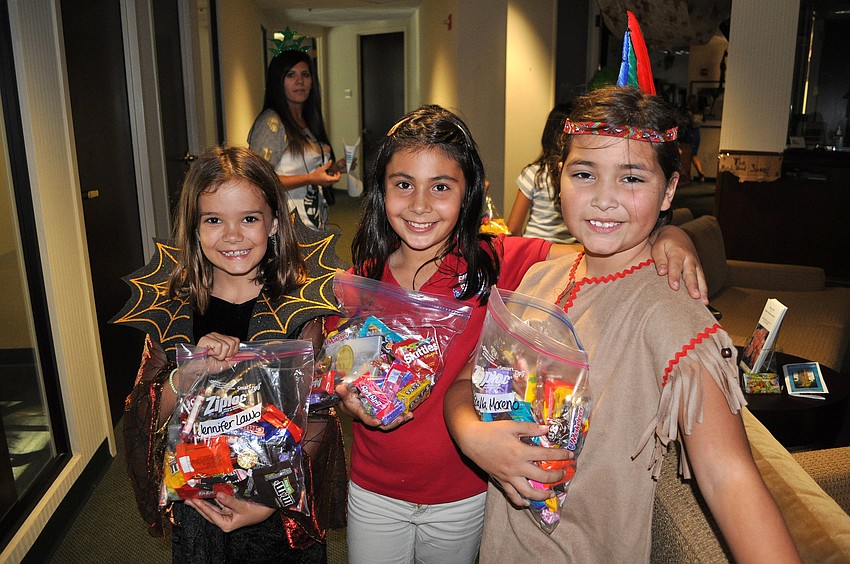 Jennifer Laub, 8, Alison Frate, 9, and Isabella Moreno, 8