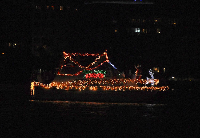 This boast wished those watching a Happy Holidays and included sparkling reindeer.