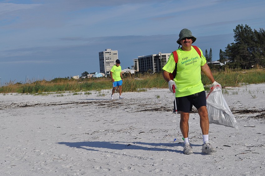 SKA board member Michael Shay led one of the organizationâ€™s four groups participating in the Coastal Cleanup.