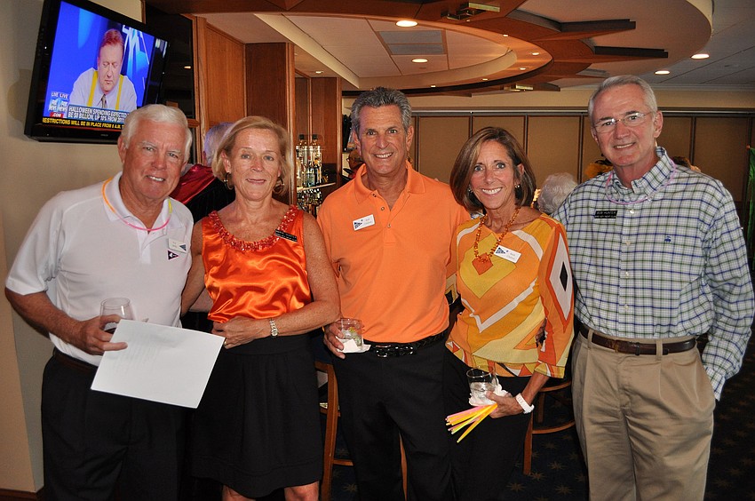 Buck Fry, Marie Hunter, Bob and Barbara Chalson and Commodore Bob Hunter