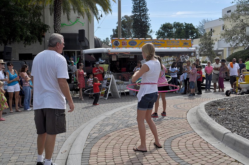 Children participated in a hula-hoop contest.