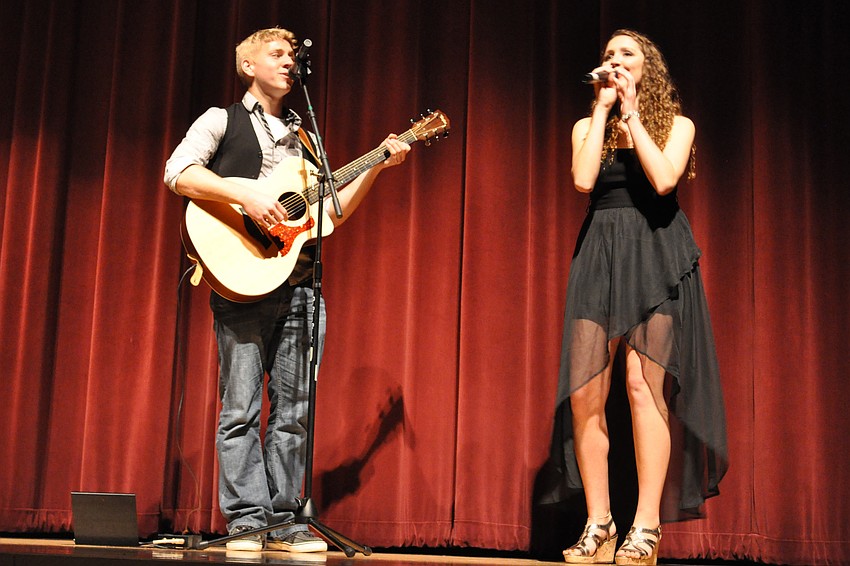 Jesse Mertens and Rebekah Johns grabbed the crowd's interest in moments.