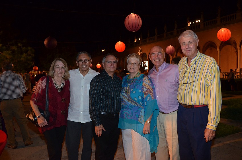 Peggy Robbins, Jerry Genova, Bob Evans, Peggy and Ken Abt and Dick Robbins