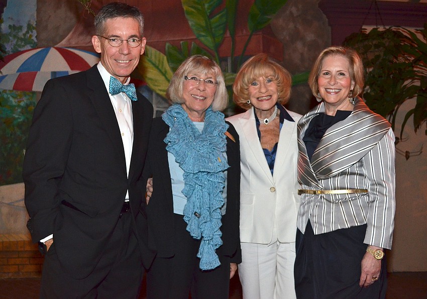 Co-Chairs Matt Walsh, Gerri Aaron, Flori 
Roberts and Lisa Walsh