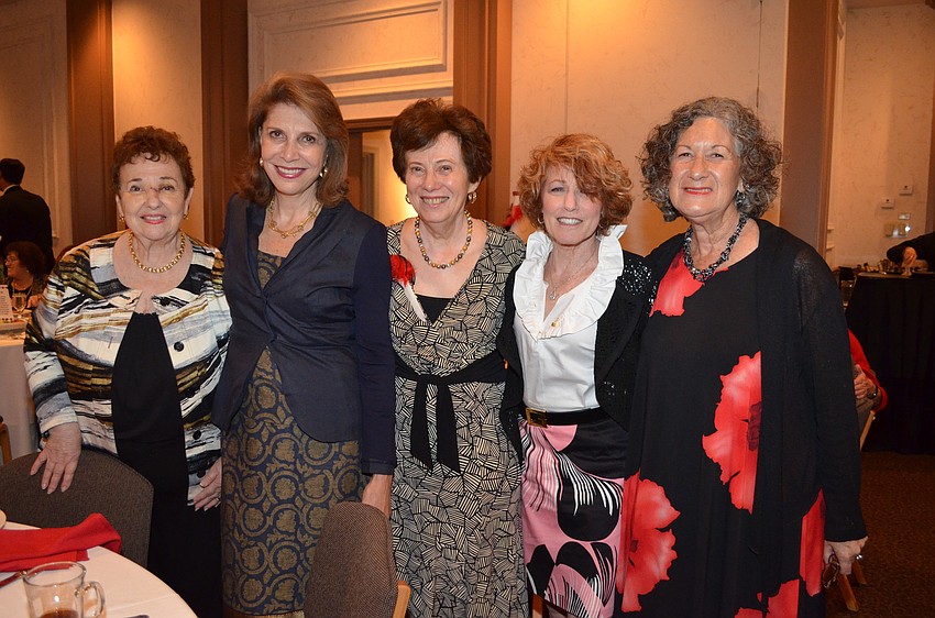 Willie Walter, Natalie Salmore, Hannah Weinberg, Joyce Sandler and Geri Drexler