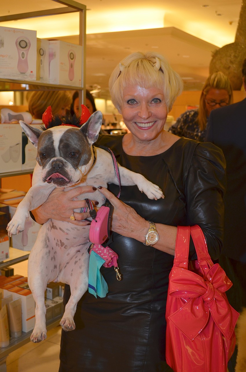 Elisabeth Waters with Mimi