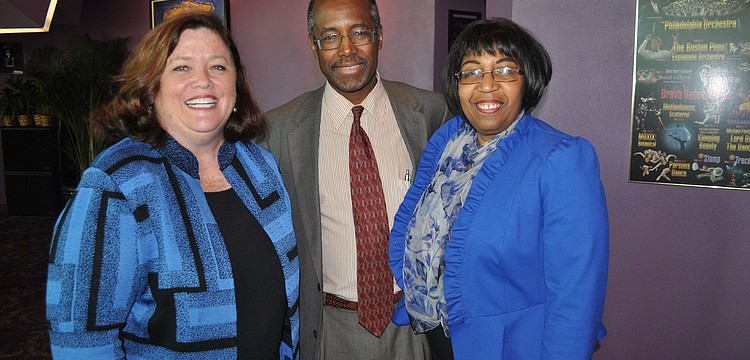 Stephanie Grosskreutz with Dr. Benjamin Carson and his wife, Candy Carson