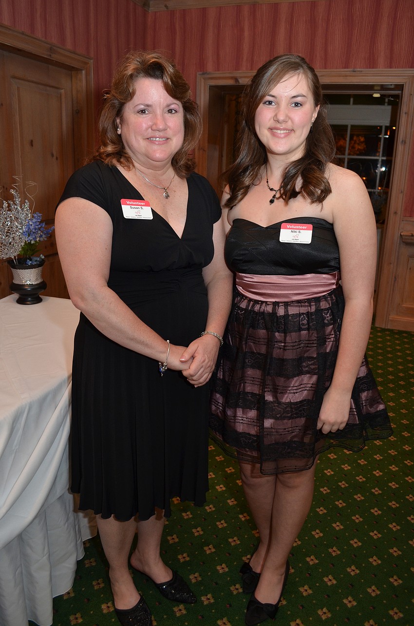 Susan Scott with her daughter Nicole