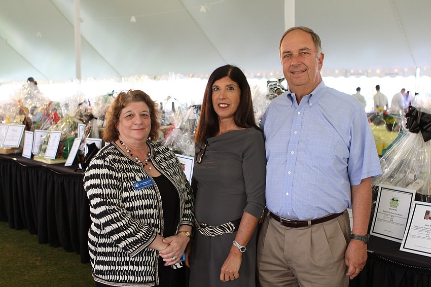 Rose Chapman with Lisa and John Deutsch