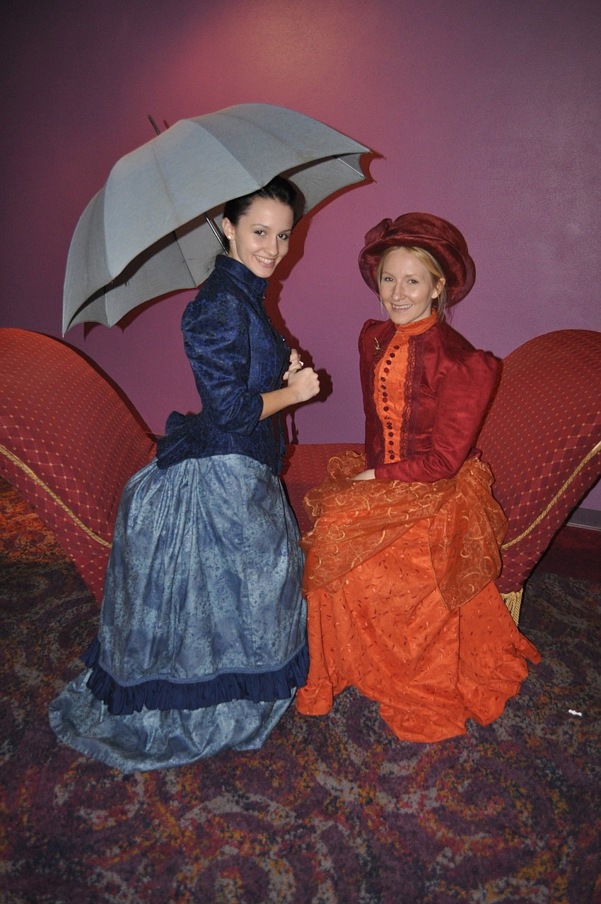 Miroslava Bounardjieva and Dawn Lewis