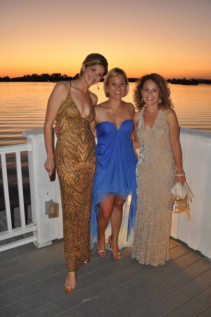 Krista Johnson, Erika Quartermaine and Mindy Dinenberg
