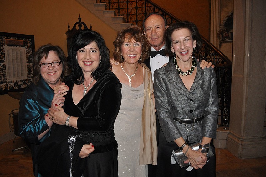 Kathy Killion, Shelley Stein, Pam and Norm Reiter and Sue Jacobson