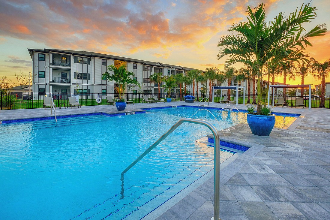 St. Petersburg-based Mosaic Development is selling its Mosaic at Forum apartments in Fort Myers.