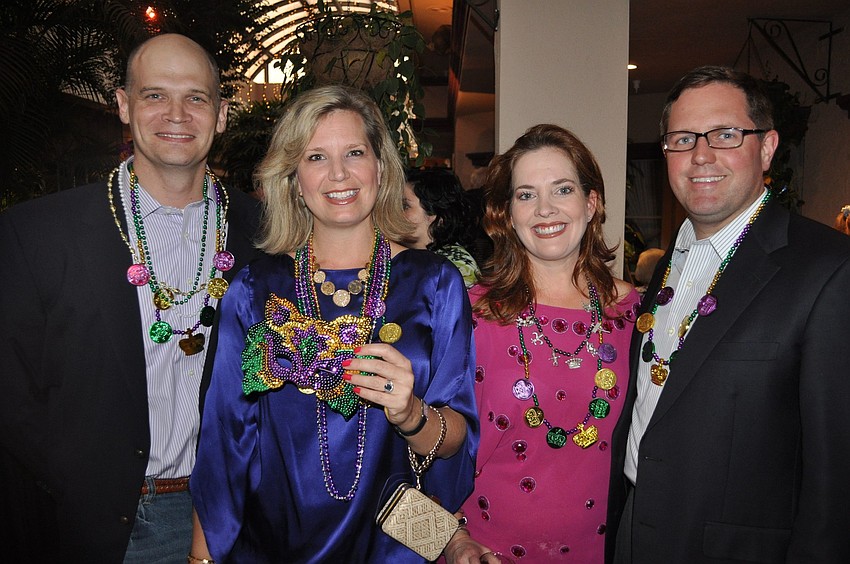 Rob and Amanda Morris with Retta and John Wagner