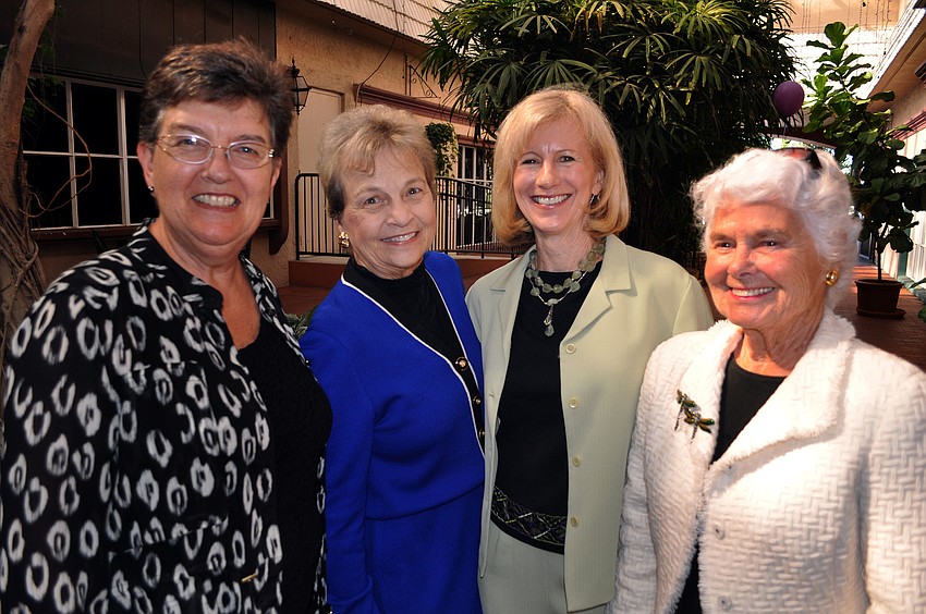 Beverley Underwood, Linda McDonald, Brenda Hall and Ann Blechta