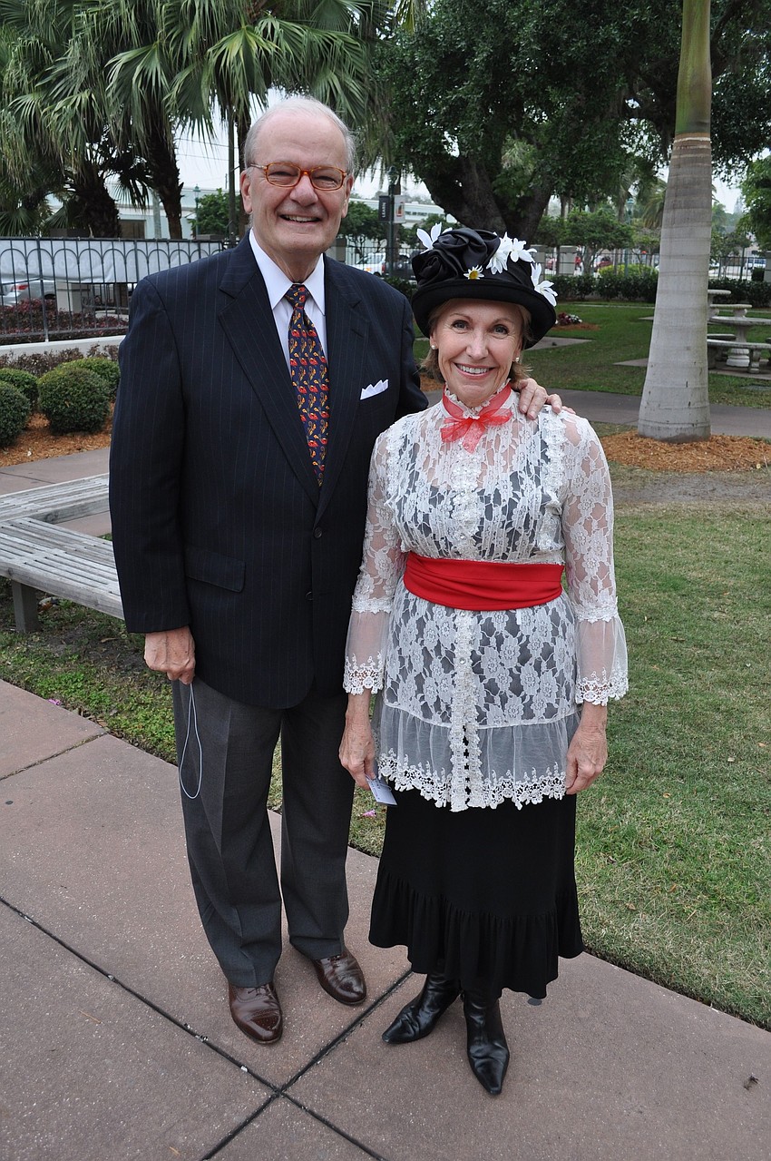 Lyman Carter and Darlene Abney