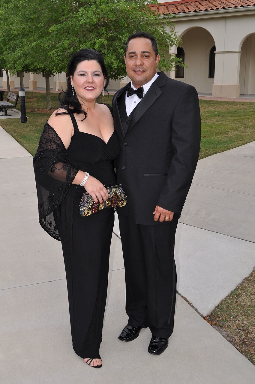 Alina and Leo Cemitier