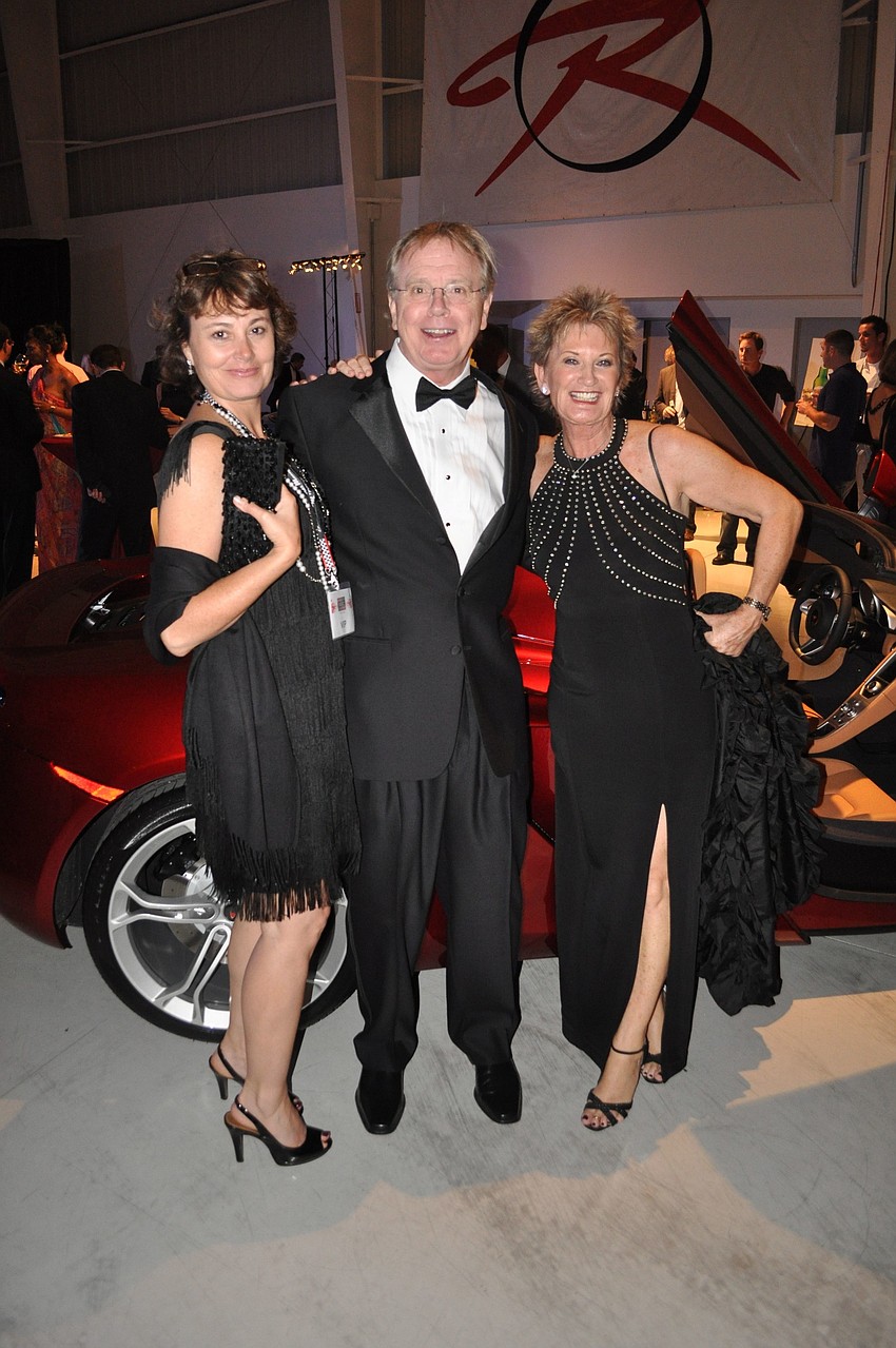 Jan Ayer with Jeff and Vivie Porterfield