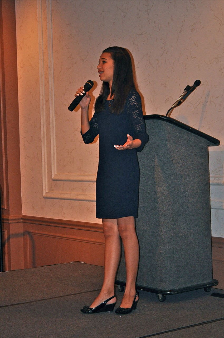 Victoria Bird serenaded the audience with two songs during the luncheon.