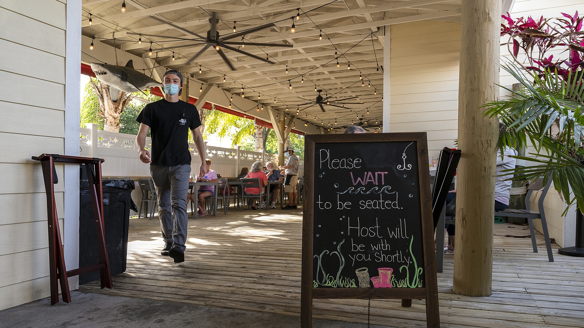 Hull's Seafood Market 40 years of familyowned freshness Observer