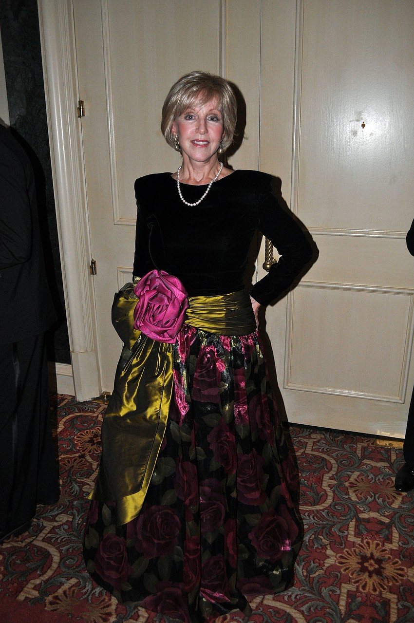 Susan Clarke wore this dress to the 41st Presidential Inaugural Ball.