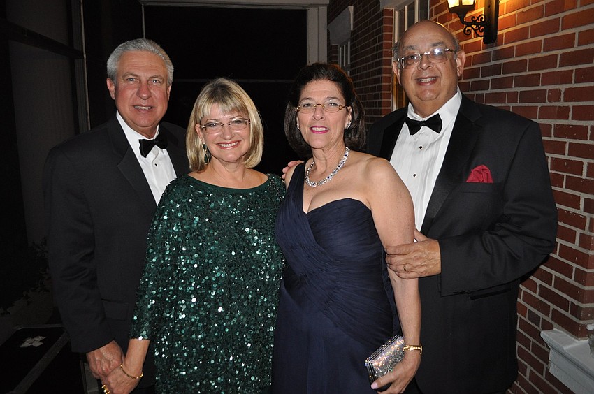 Tom Ross, Sally Trout with Laura and Bob Vukovich