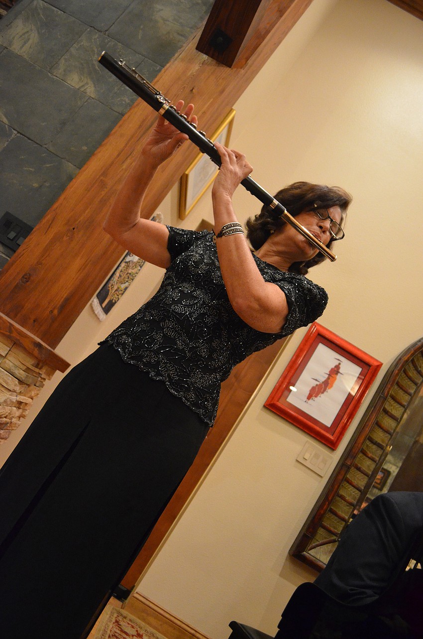 Jane Hoffman has performed with the Sarasota Opera and tours with The Craig Turley Orchestra.