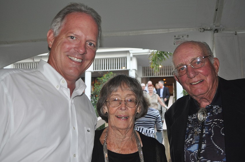 Michael Drake with Shirley and â€œBuffaloâ€ Bob Noyes
