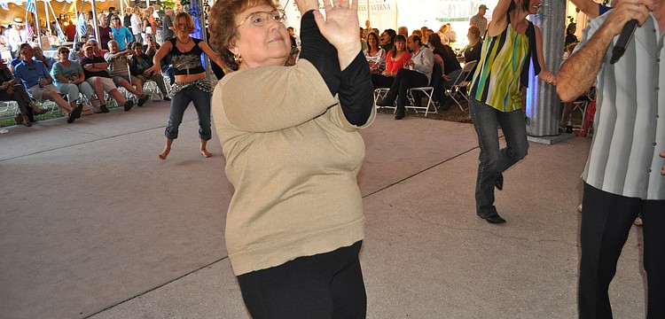 Spyridoula Collum danced Hellenic Folk. She used to teach belly dancing for nearly 30 years