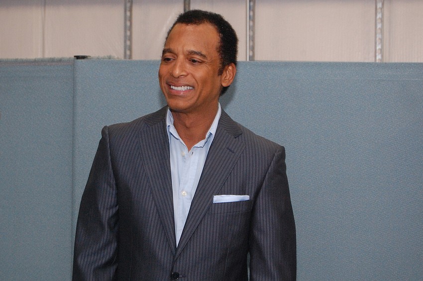 Jon Secada