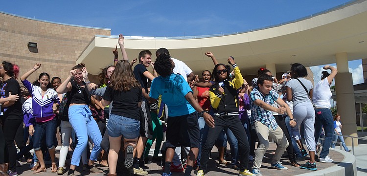 Students join Principal Rachel Shelley and Mayor Susan Atwell for the Harlem Shake.