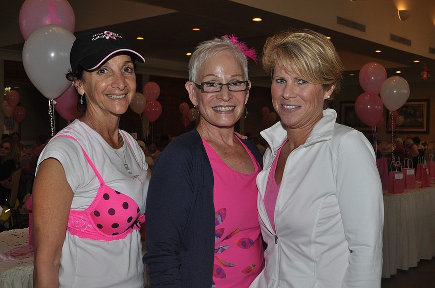 tennis co-chairwomen Judy Kozlowski, Diane Gans and Beth Scheible