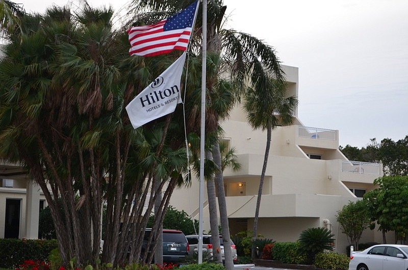 A modified ordinance the Town Commission is set to approve tonight allows the of the Longboat Key Hilton Beachfront Resort renovation-and-expansion application to move forward.