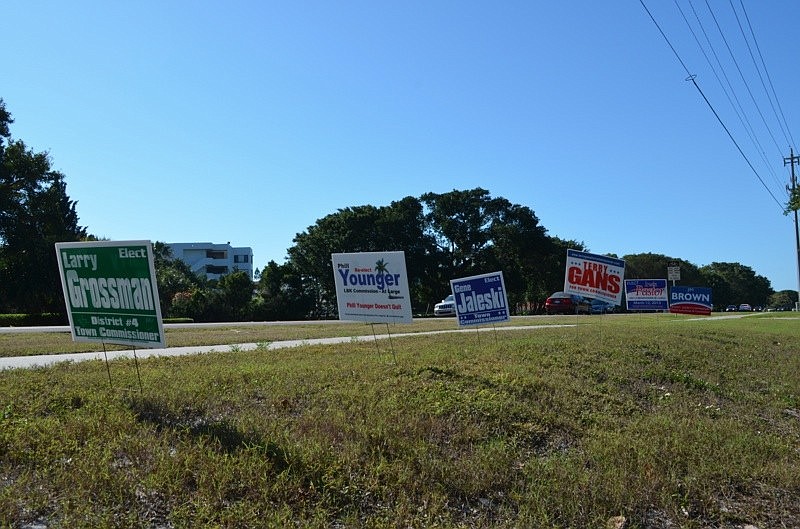A debate about campaign signs continues on Longboat Key.