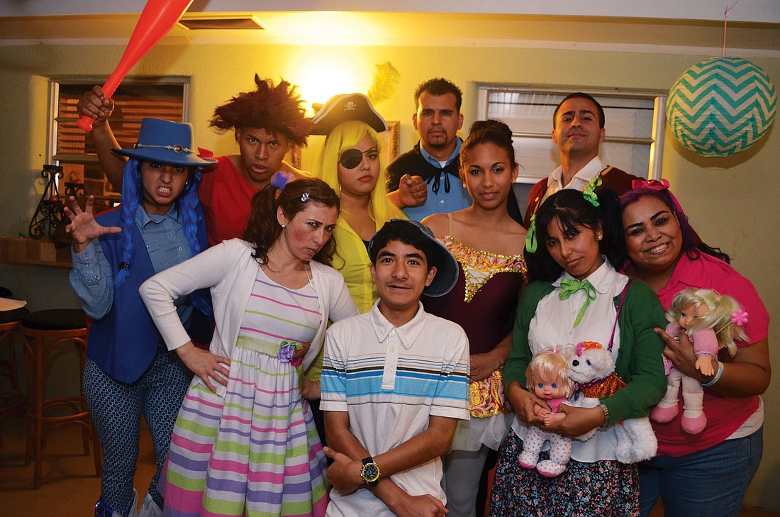 The cast of "Quein Ayuda a Burbujita"