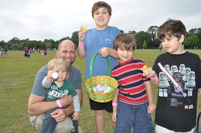 Joe Lamora with his children, Zach, Aaron, Ethan and Josh