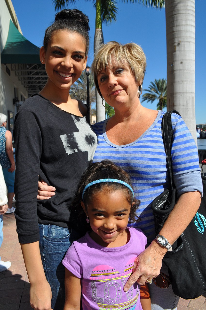 Susan Walleser came out with her granddaughters, Tiarra Pearson, left, and Jaelah Alexander, front.