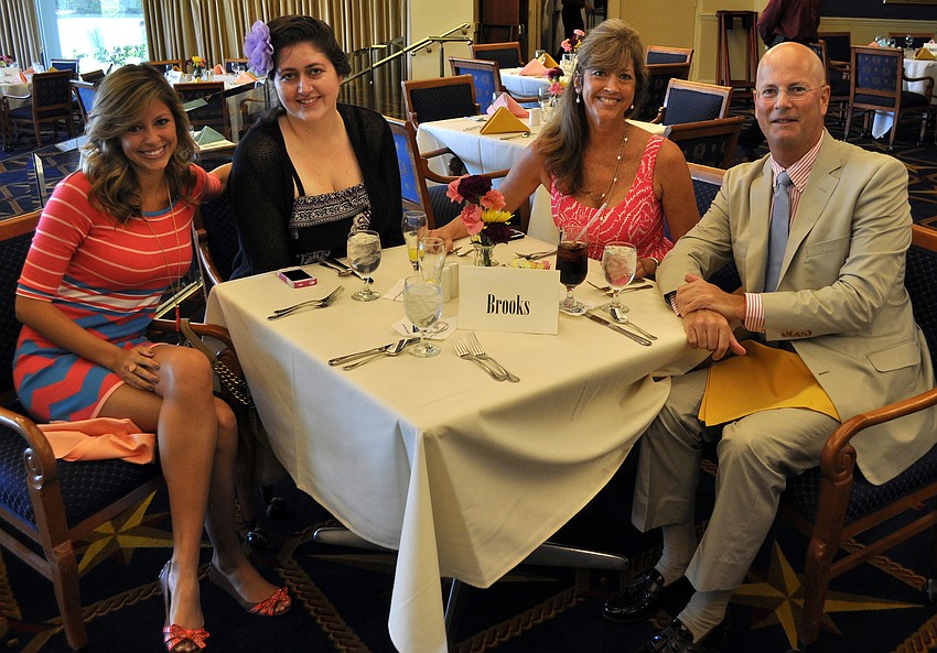 Amanda, Holly, Rene and Mayson Brooks