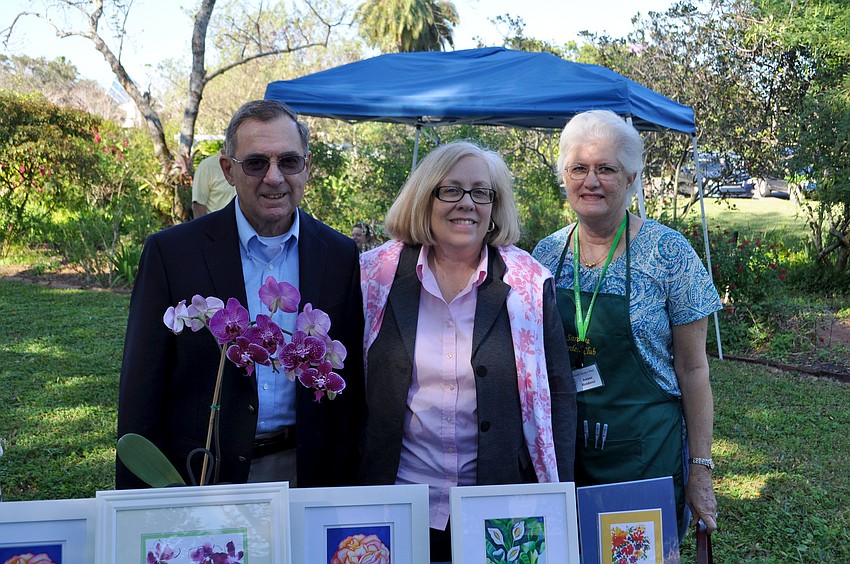 John and Roseanne Beatty with Jeanne Renderer