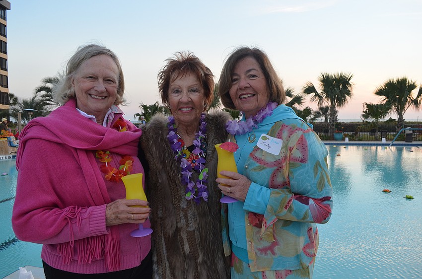 Bobbi Nieds, RitaS hand and Judy Clark