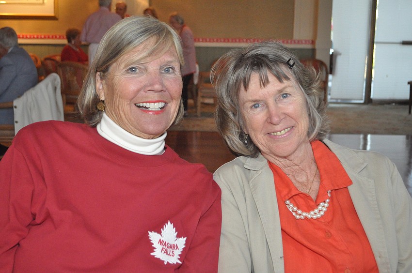 Ann Bateman with her sister, Mary Kimura