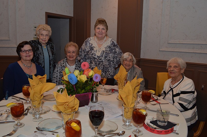 Nancy Paul with her mother Mary Lou, Marilyn Keyser, Geri Costello, Marty Bacon and Mary Lapio