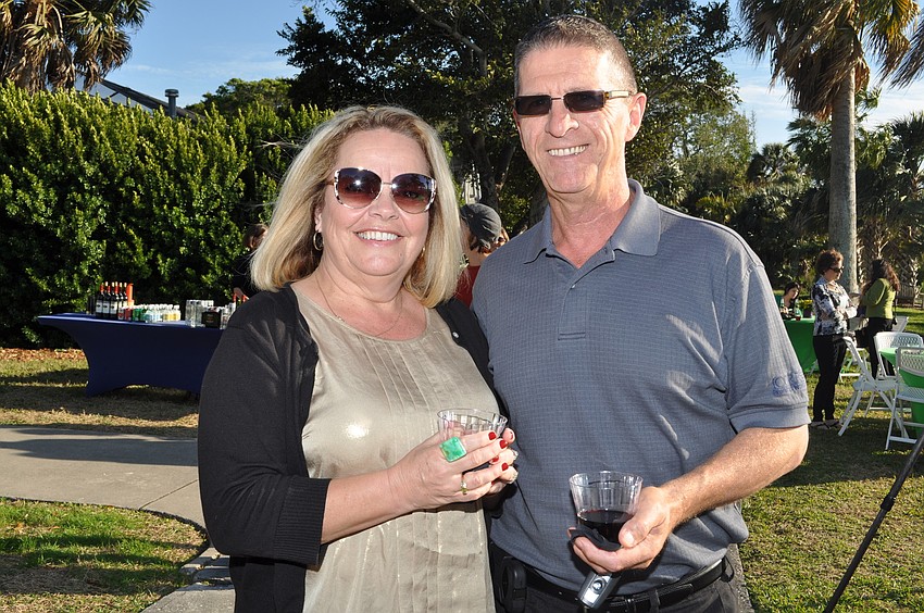 Donna and Earl Fossum