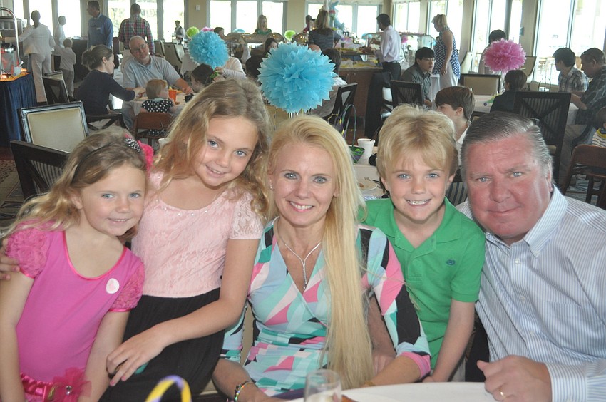 Ashley, 5, Stephanie, 9, Kristine, Dane, 8, and Ken Vallrugo