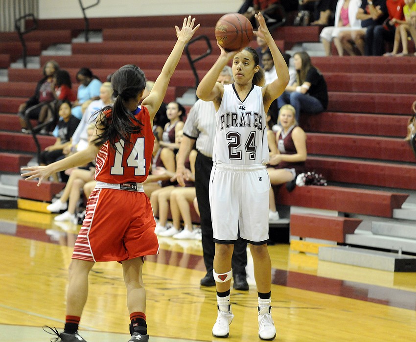 Braden River senior Kiki Mitchell attempts a shot in the first quarter.