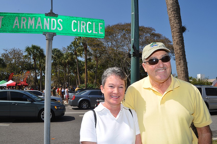 Holly and Tom DeLong