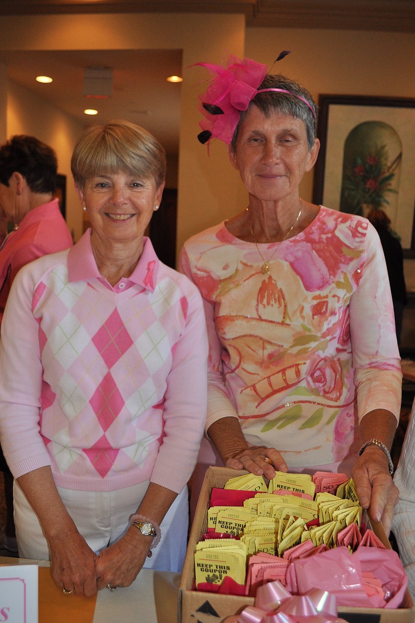 Carol Parke and Nancy Kovalchik sold bonus bags to golfers
