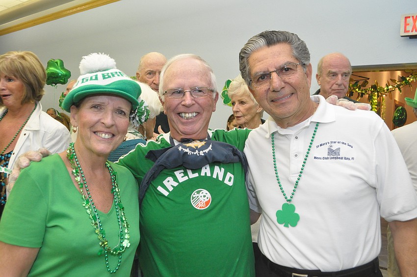 Jeanne and Dennis McIvor with Lenny Distefano