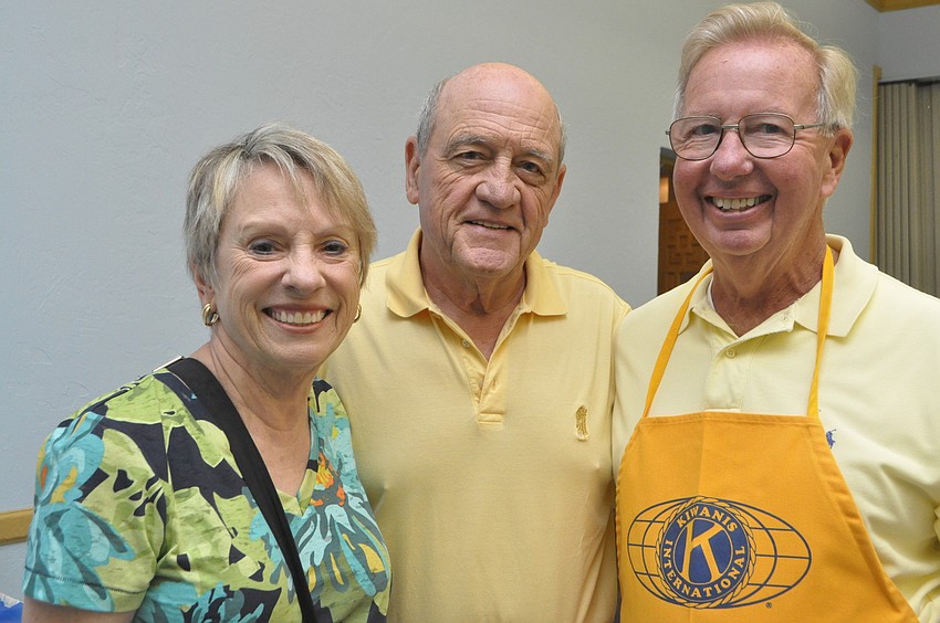Anne and John Summers with Wayne Swift